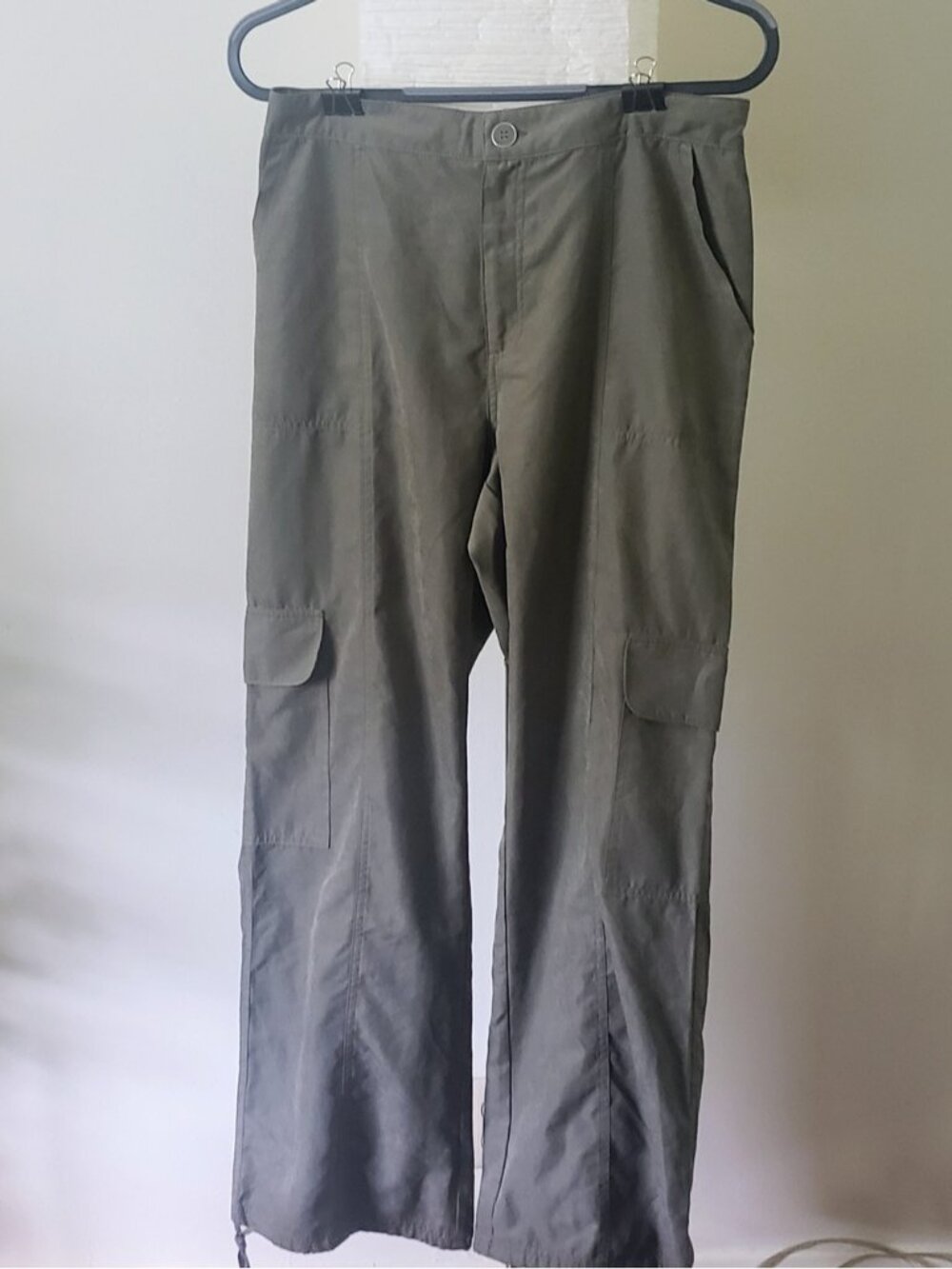 Wild Fable Olive Green Wide Leg Cargo Pants – Utility Streetwear – Size M